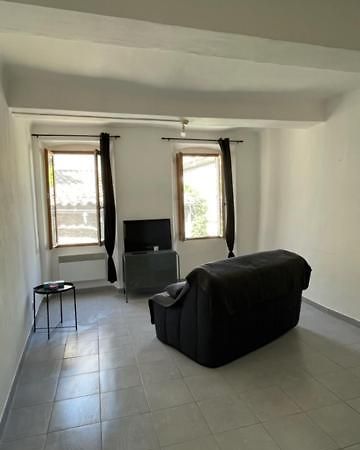 Joli Appartement Au Coeur Du Village Lorgues Exteriör bild