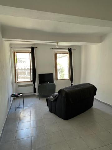 Joli Appartement Au Coeur Du Village Lorgues Exteriör bild