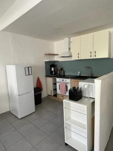 Joli Appartement Au Coeur Du Village Lorgues Exteriör bild