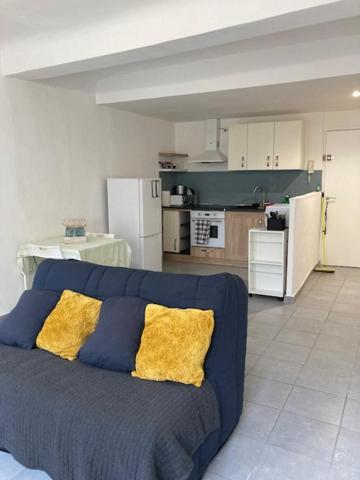 Joli Appartement Au Coeur Du Village Lorgues Exteriör bild